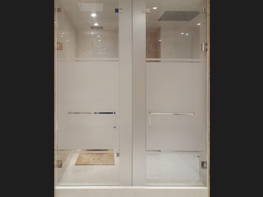 Why New Construction & Custom Glass in Denver Metro Matters